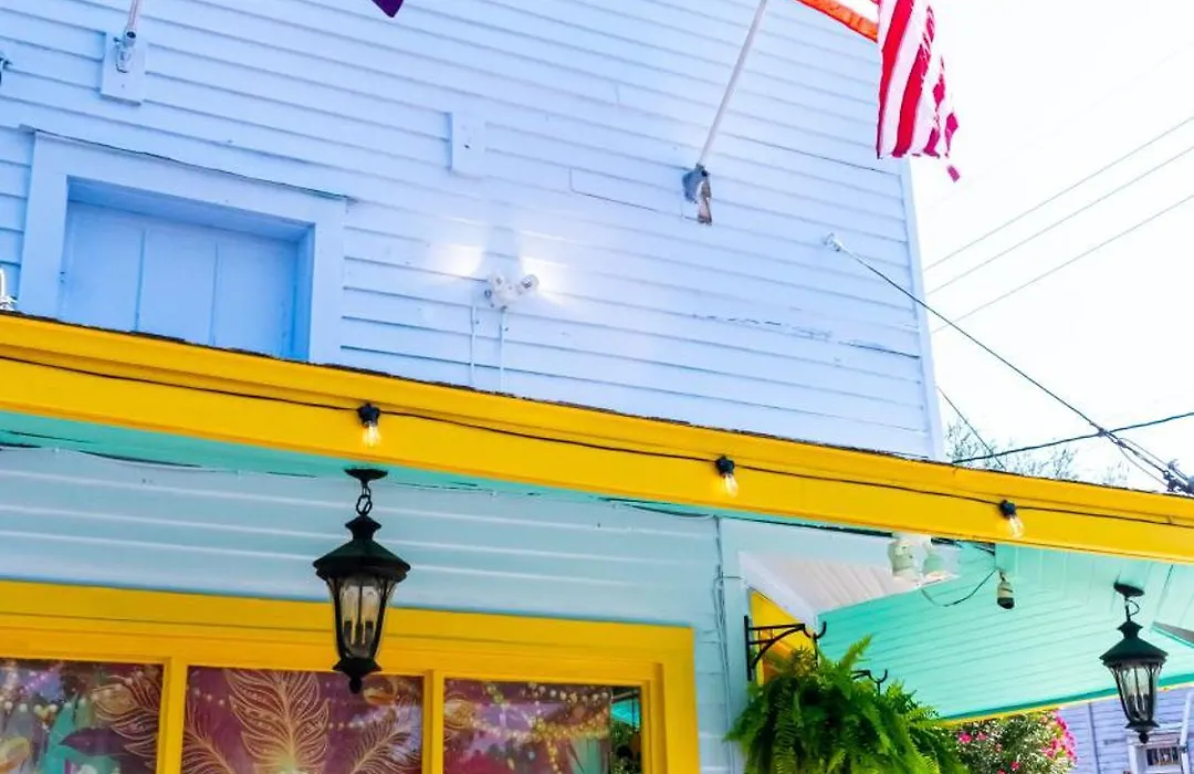 Historic Mardi Gras Inn-1